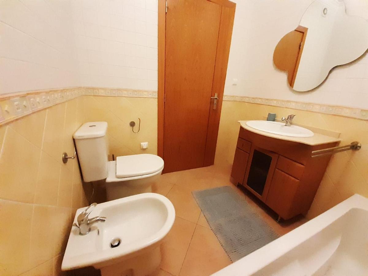 Apartamento Alfarrobeira Mar กัวเตย์รา ภายนอก รูปภาพ